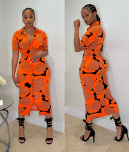 Load image into Gallery viewer, Georgia Peach Midi Dress
