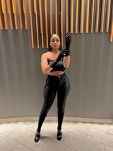 Load image into Gallery viewer, 3pc Delicate Touch Pant Set
